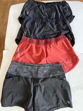BUNDLE: Columbia and Mountain Hardware Running shorts, size large, 4 pairs.